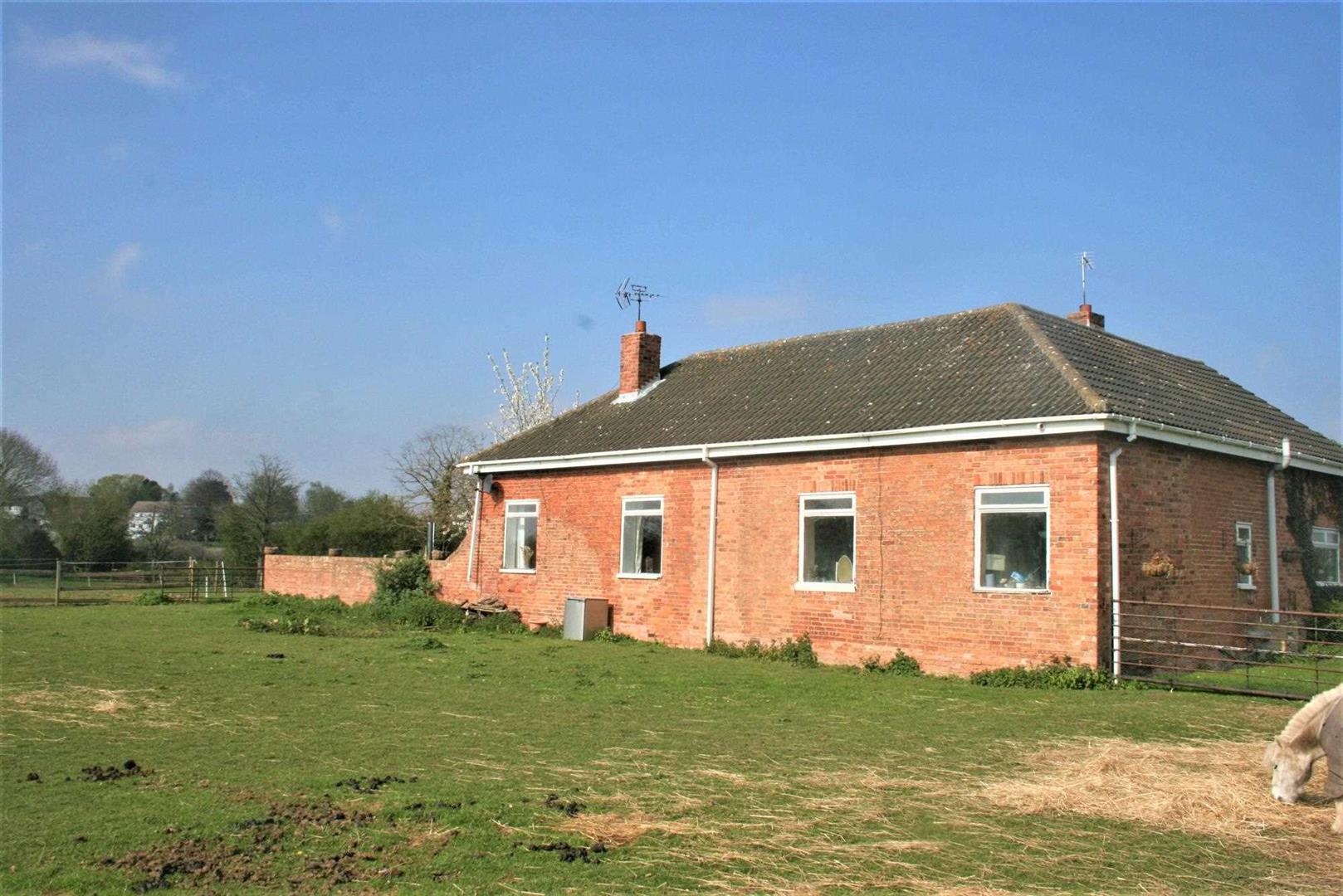 Longholme Farm, Retford